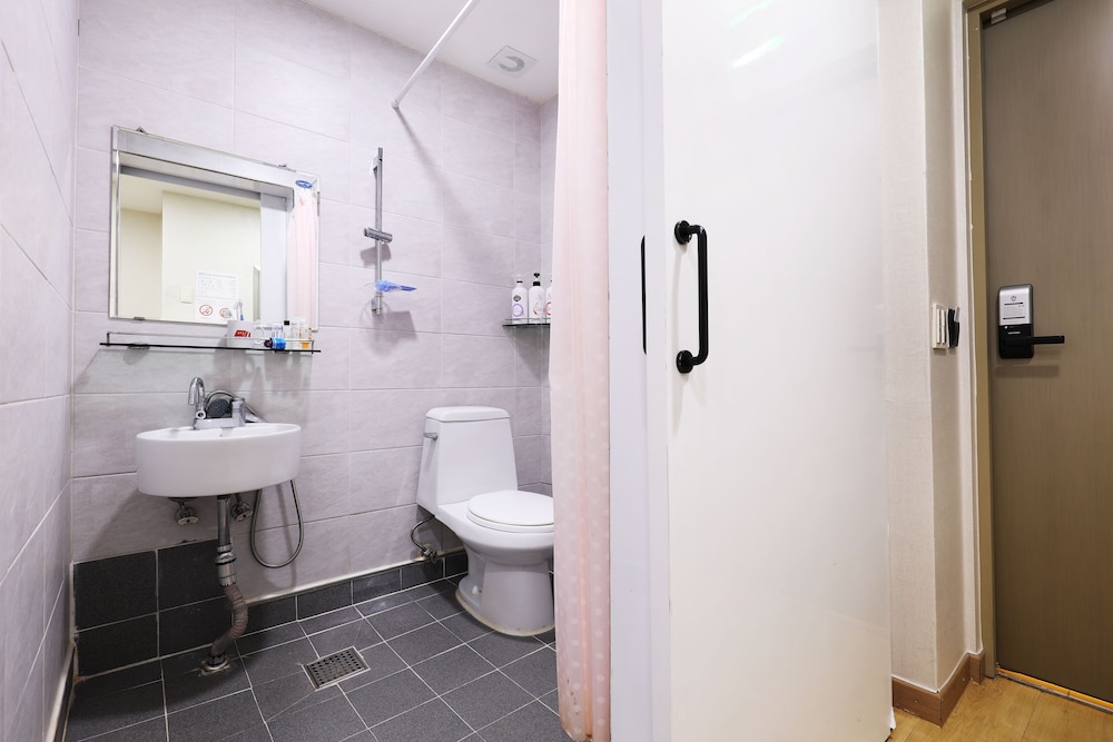Myeongdong Stay7 49/50