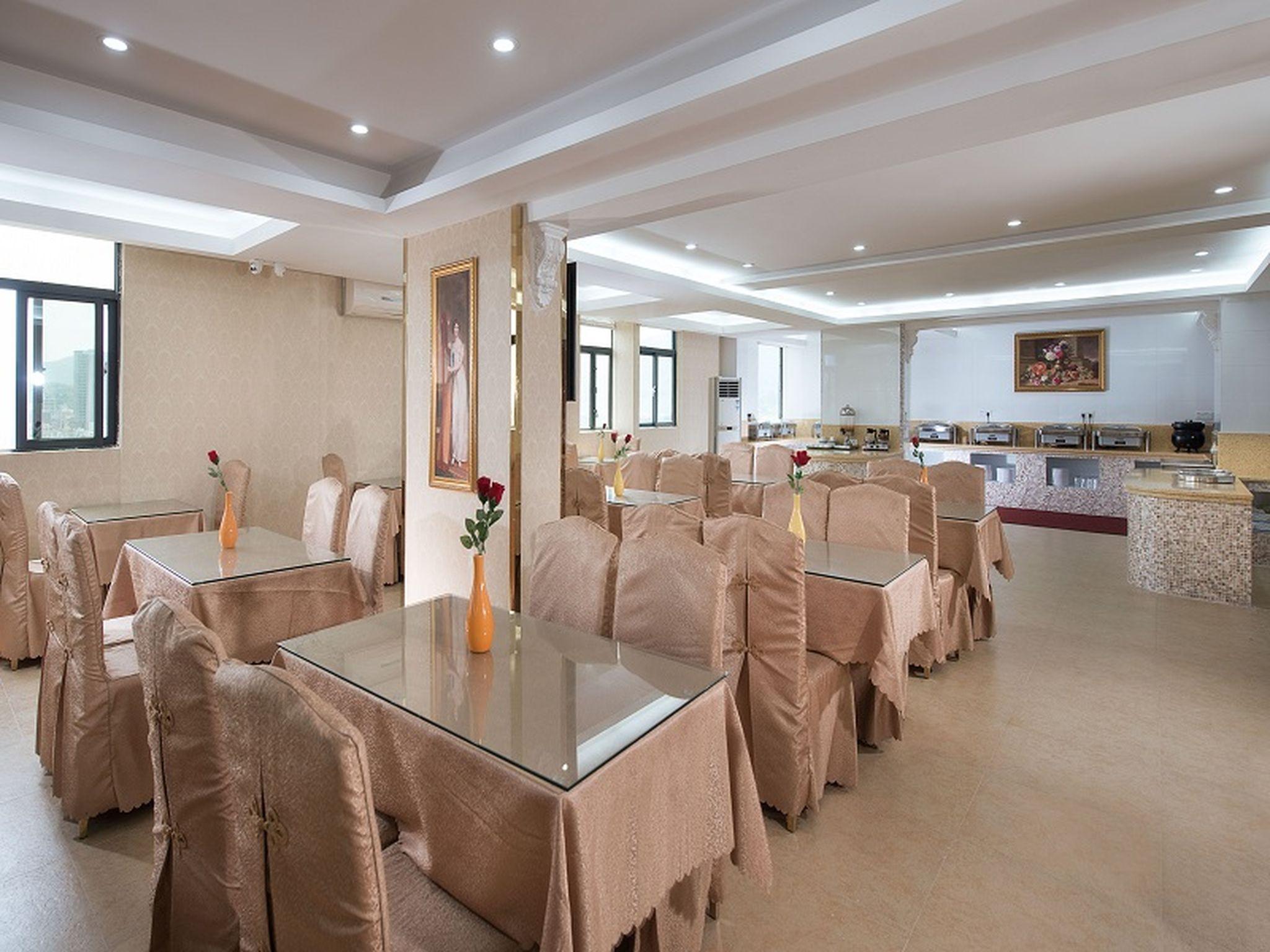 Vienna Hotel Shenzhen Fuyong Xintian 35/39