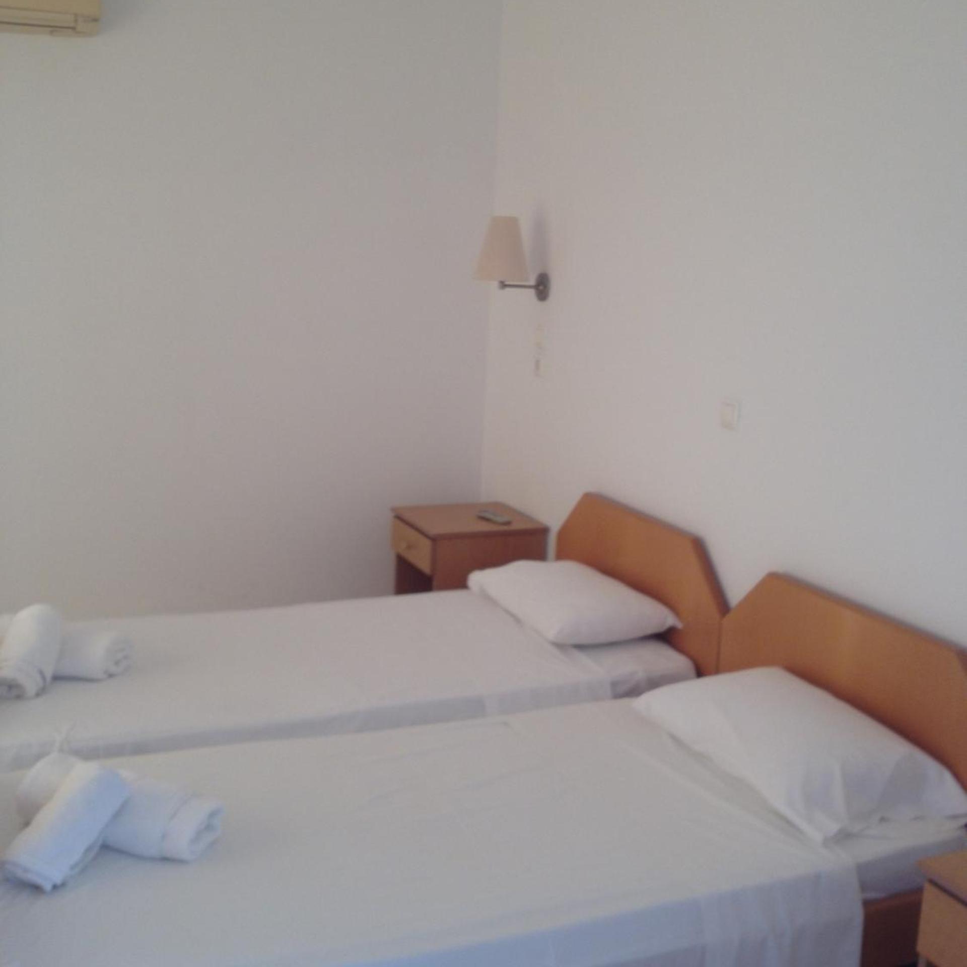 2 BEDROOMS, APARTMENT