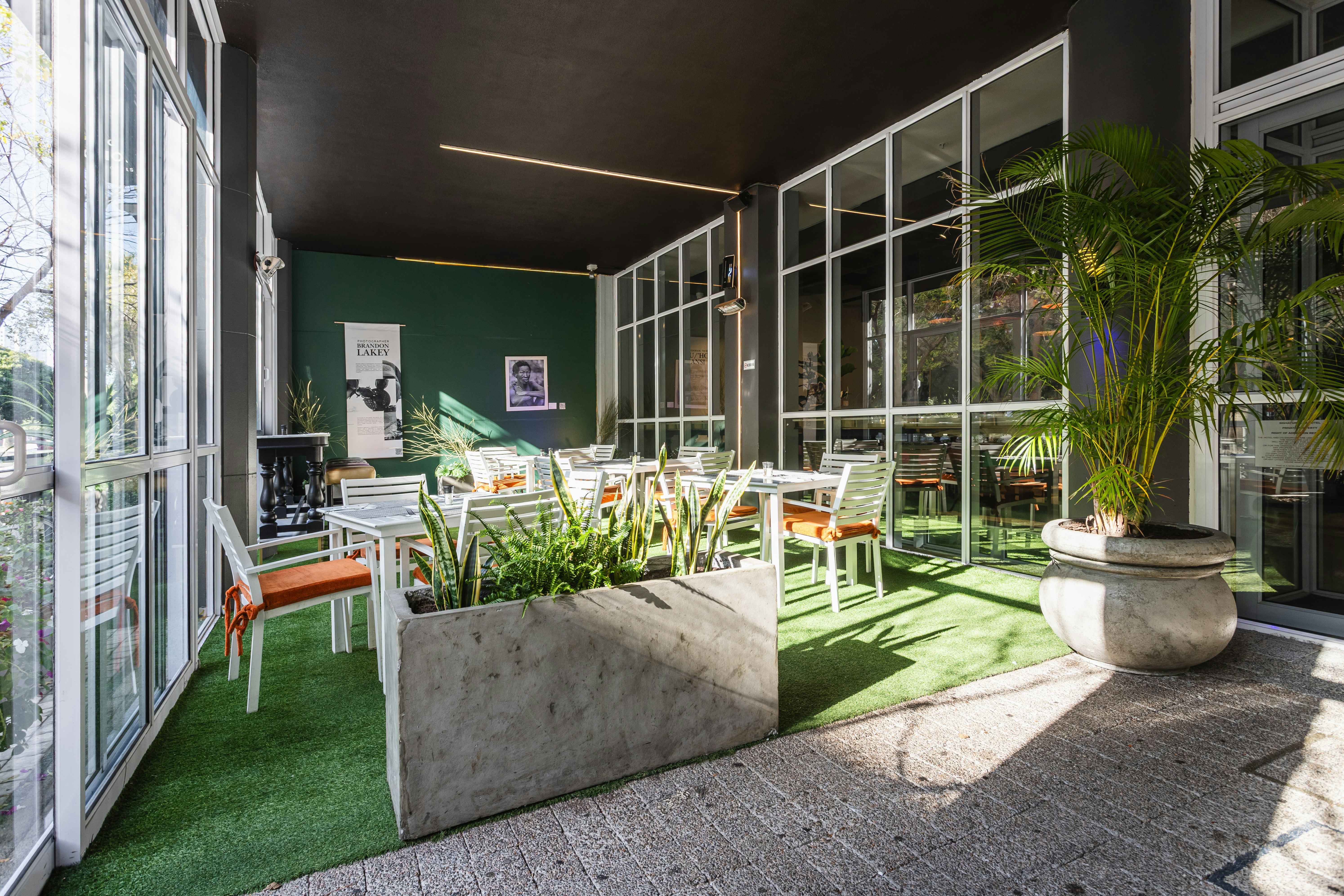 Signature Lux Hotel By Onomo Foreshore 33/50