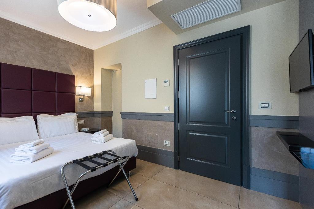 غرفة كلاسيكية بسرير مزدوج، Hotel Castellino Roma 5/8