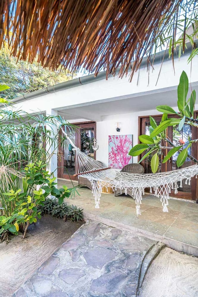 Tir Na Nog Gili Trawangan Accommodation 11/73