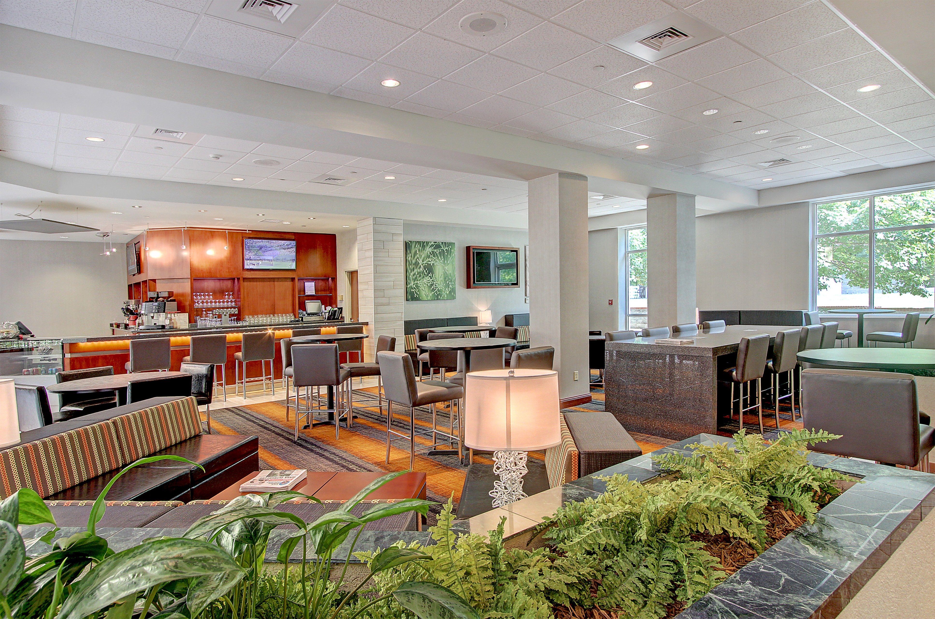 Holiday Inn University Plaza-Bowling Green 50/71