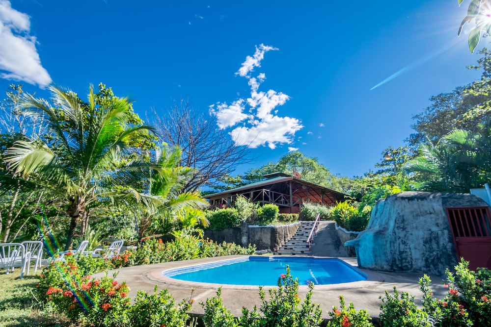 Hotel Cerro Lodge 36/50