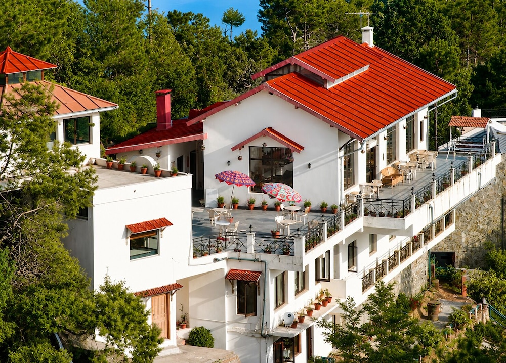 Woodsvilla Resort 3/49