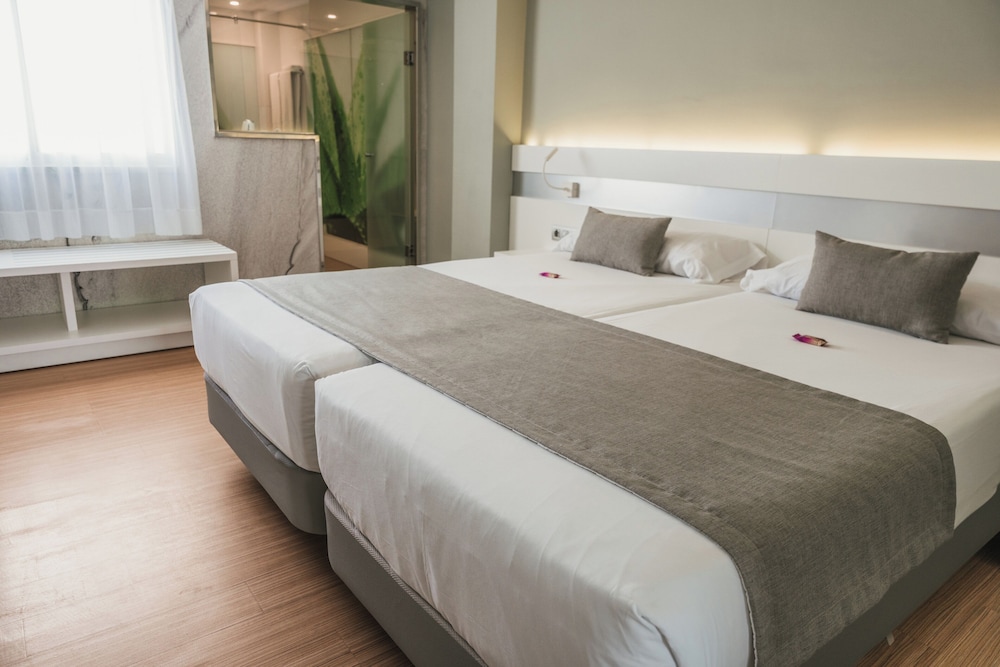 Hotel Aloe Canteras 17/69