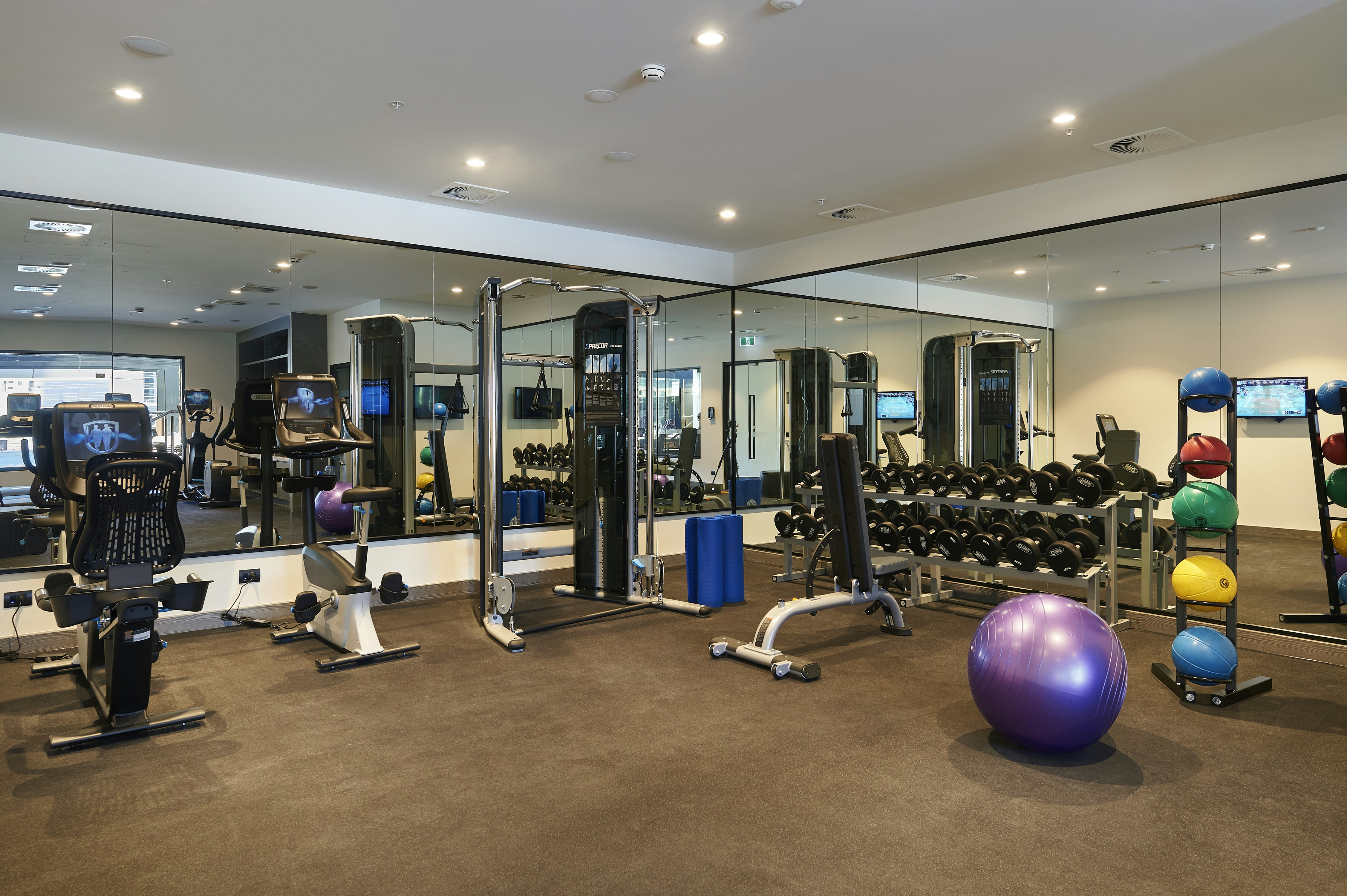 Doubletree By Hilton Perth Northbridge 34/65