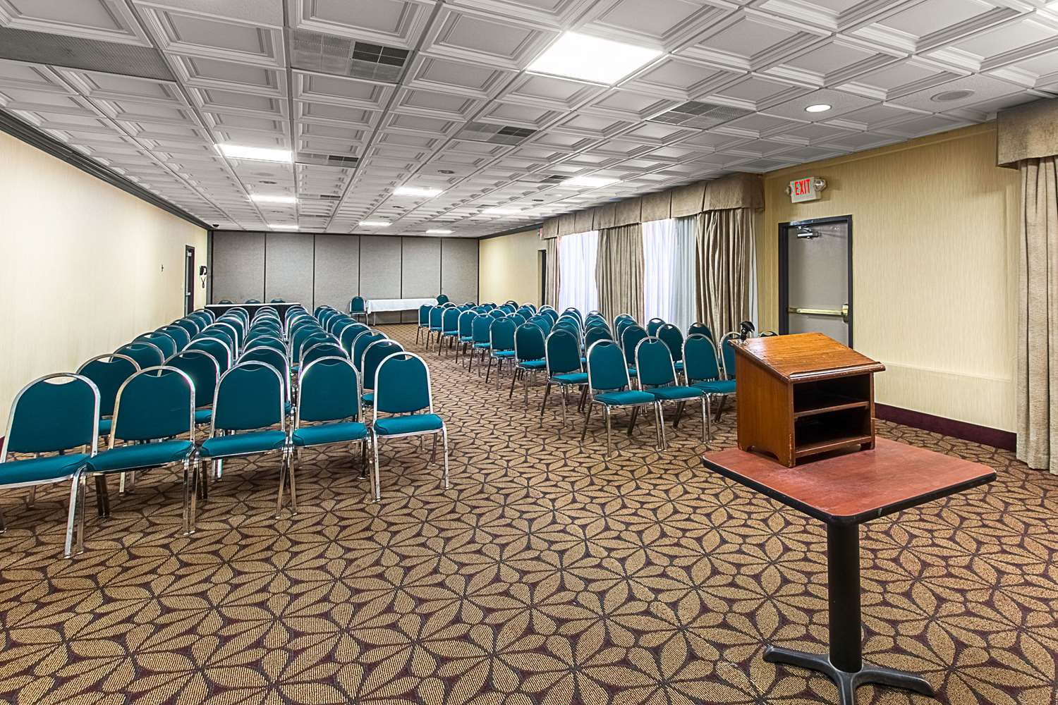 Clarion Inn Columbia Airport 19/23