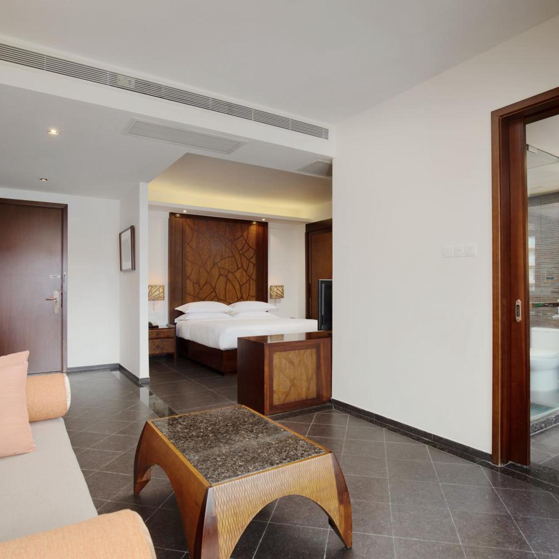 Mangrove Tree Resort World Sanya Bay ( King Palm) 10/50