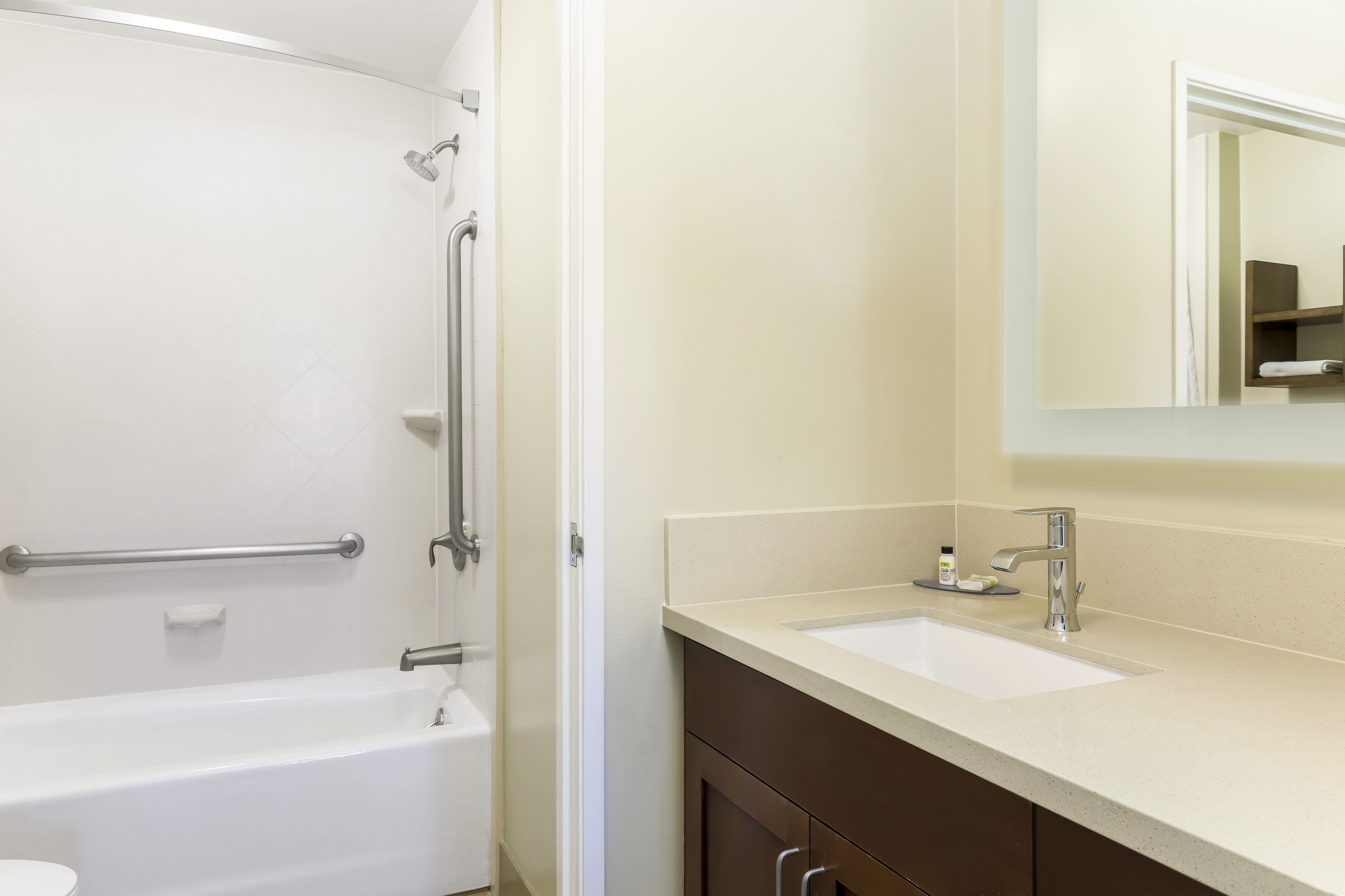 1 Bedroom, Suite, 2 Queen Beds