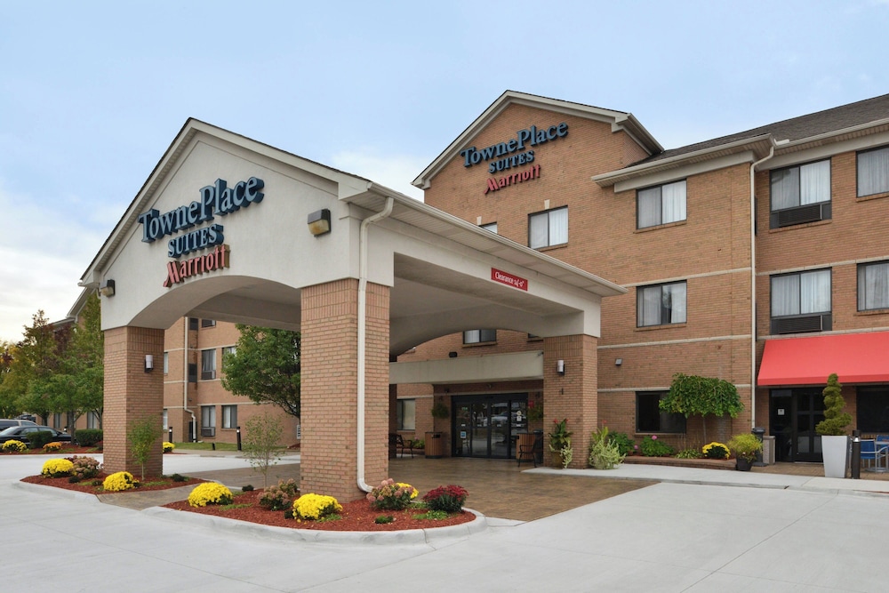 TownePlace Suites Detroit Warren 63/63