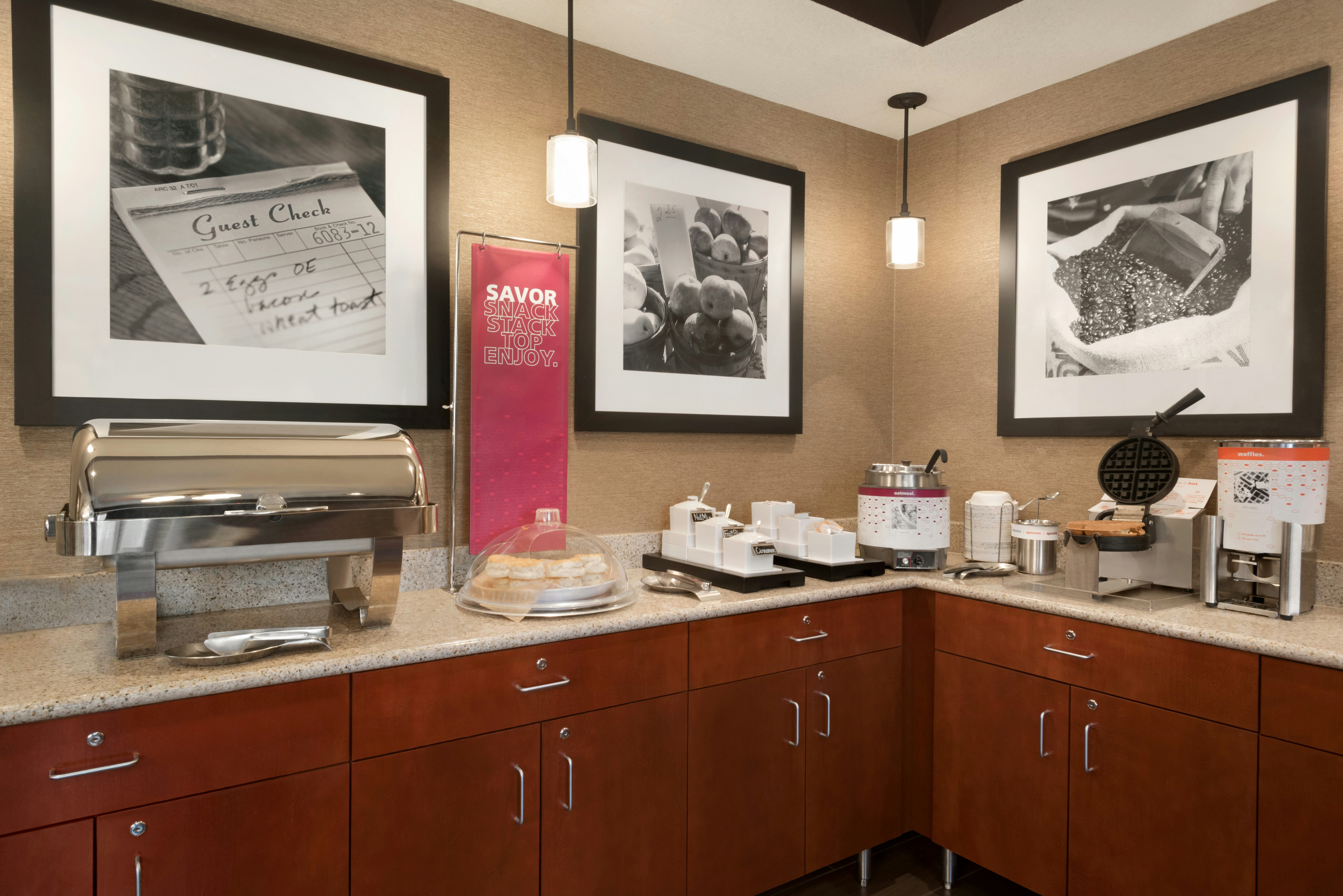 Hampton Inn Battle Creek 8/34