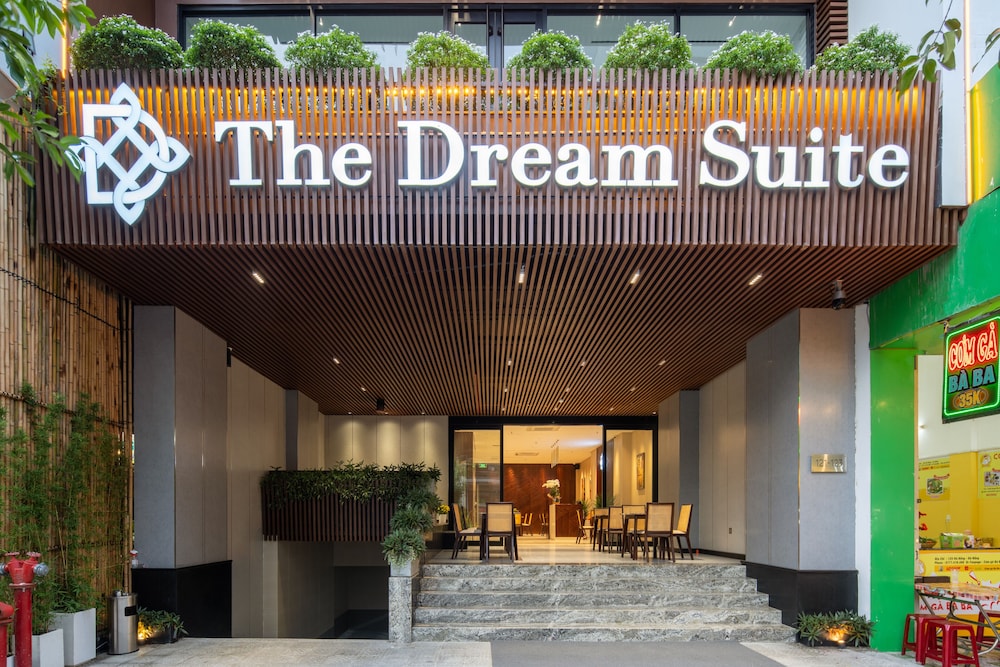 The Dream Suite 2/50