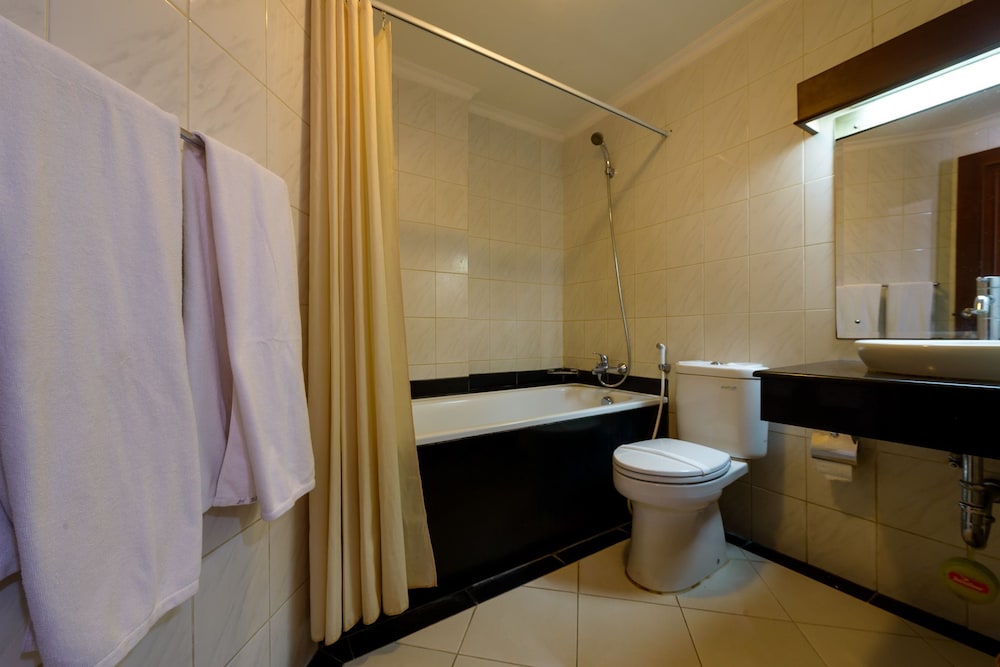 Cipta Hotel Wahid Hasyim 42/49