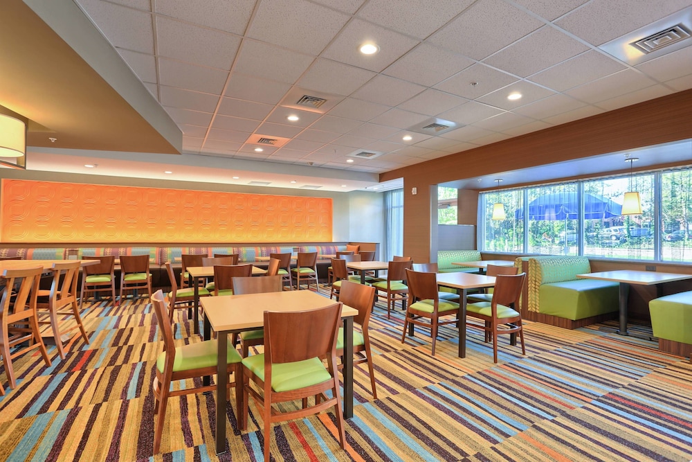 Fairfield Inn Suites Philadelphia Willow Grove 23/26