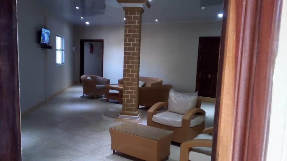 BAYINN HOTEL 14/26
