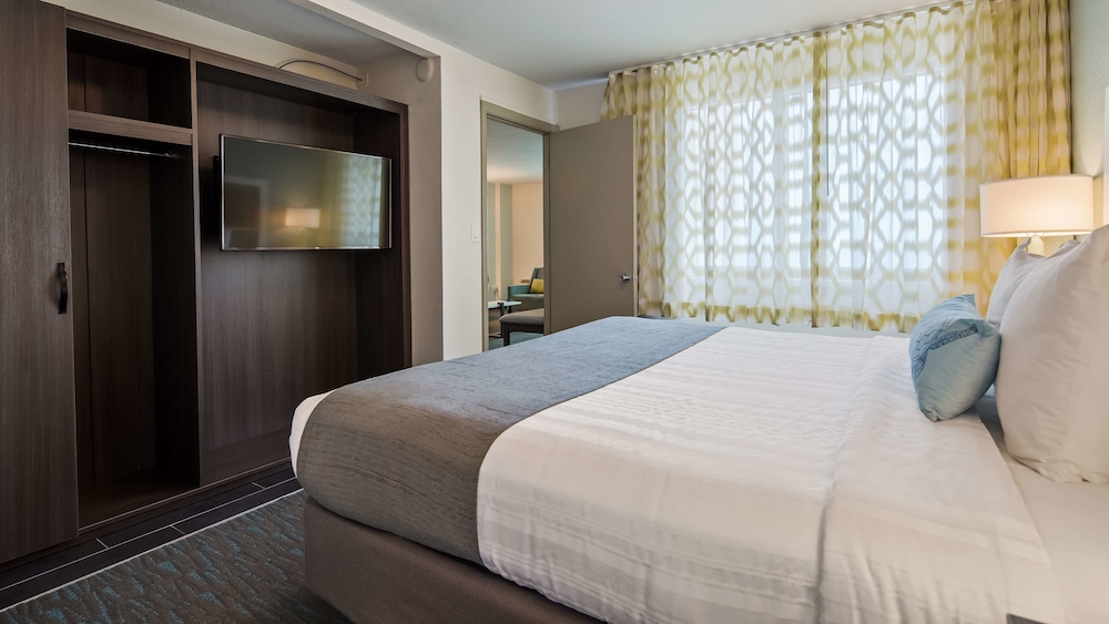 Best Western Plus Daytona Inn Seabreeze Oceanfront 19/47