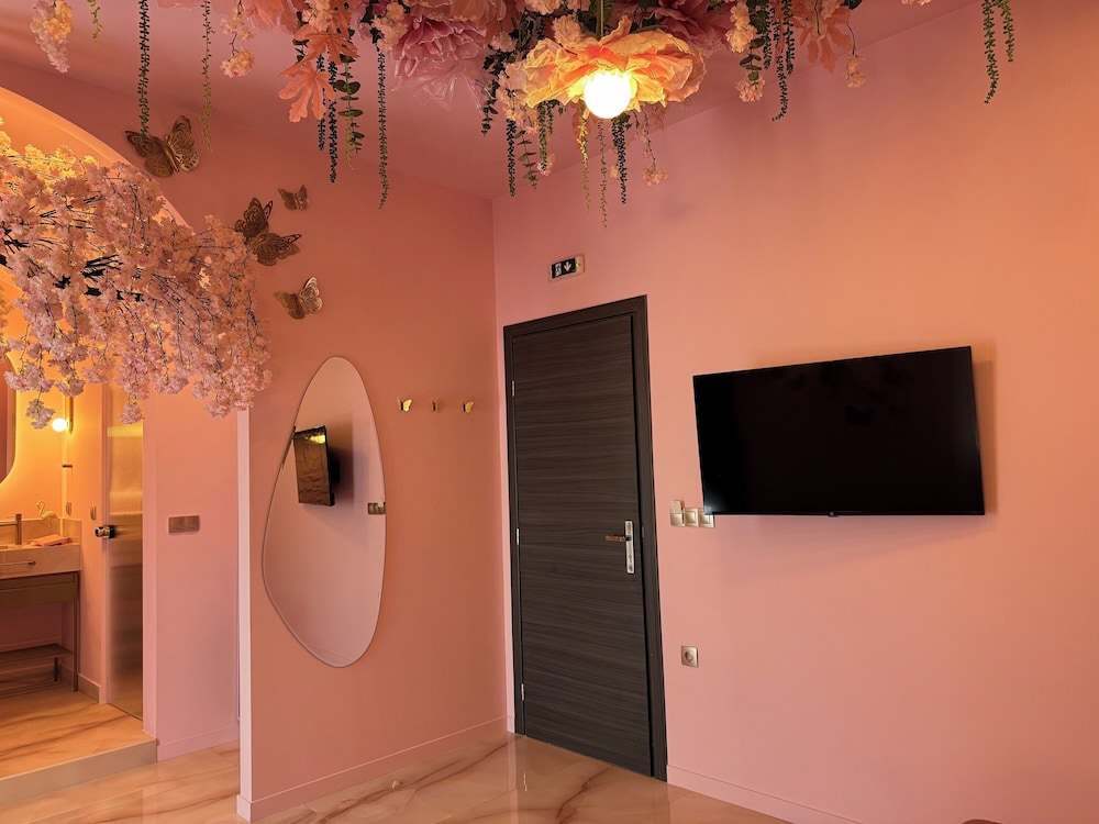 Fairytale Athens - Luxury Suites 54/67