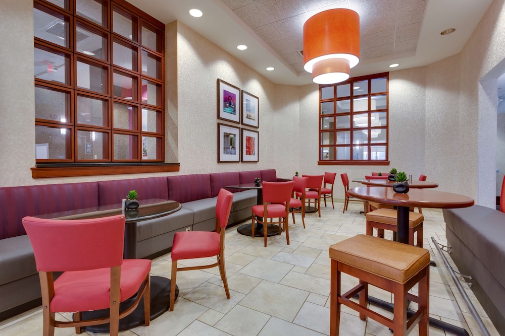 DRURY INN AND SUITES BATON ROUGE 38/50