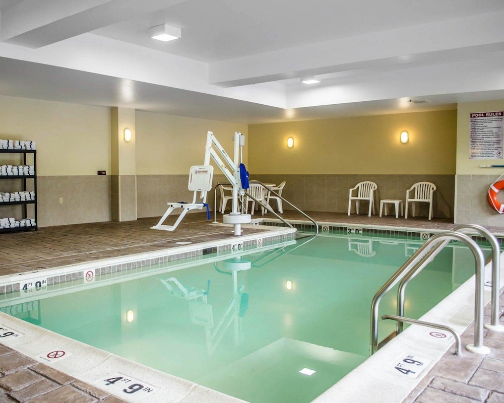 Comfort Suites Hummelstown Hershey 19/40