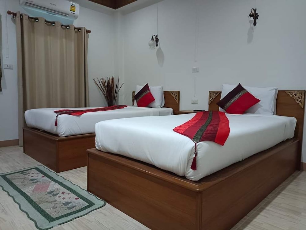 Maesot Siri Hotel 23/50