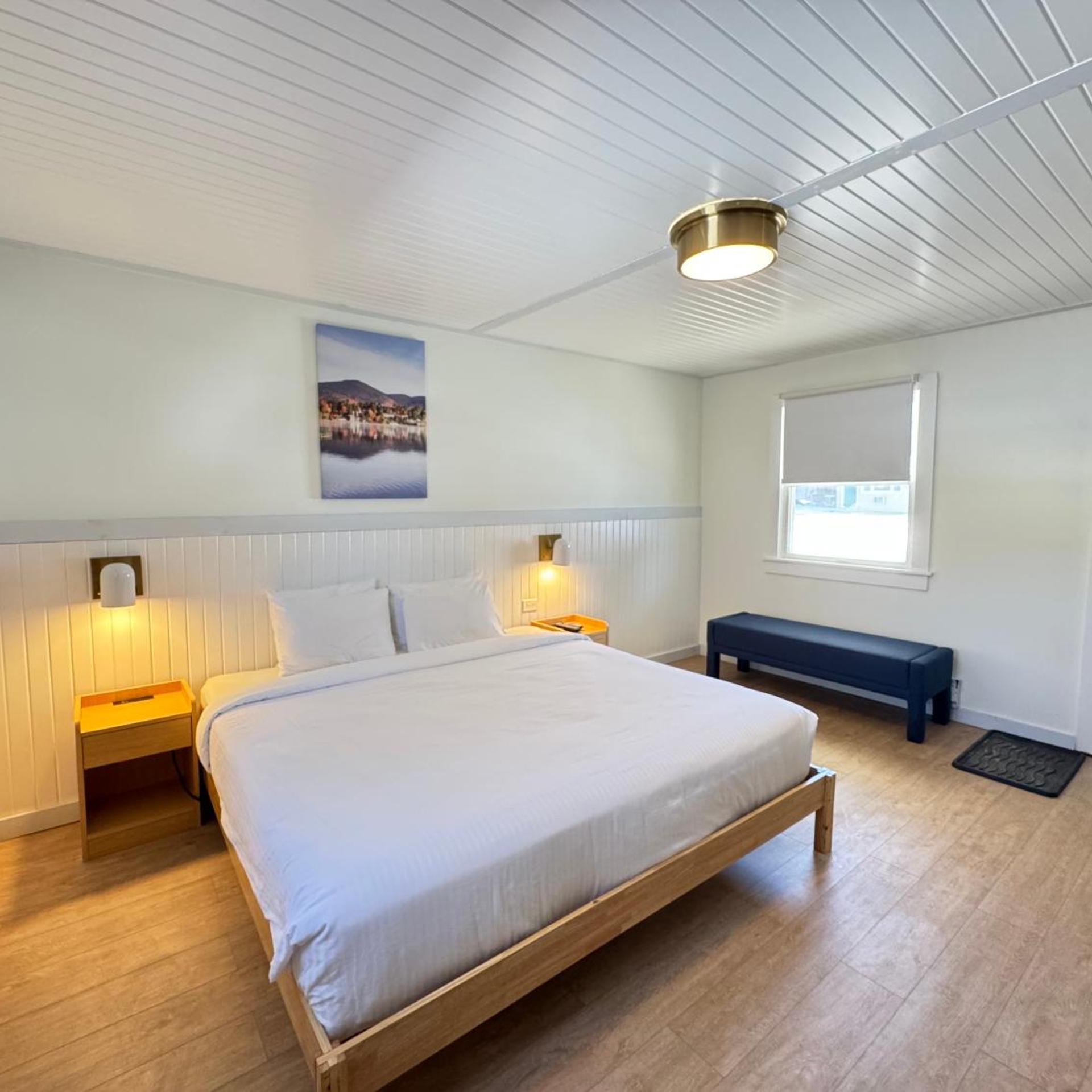 Maple Leaf Inn 13/40