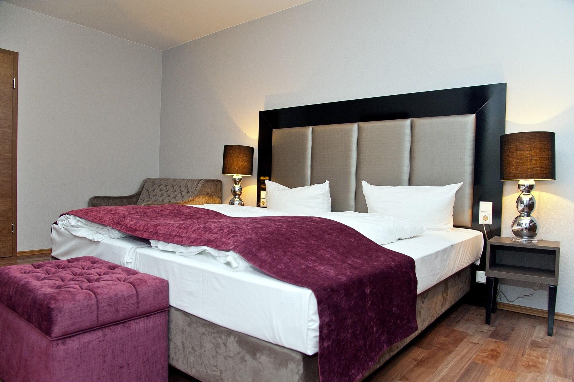 غرفة قياسية ثلاثية، Arena Villa am Wasserpark 2/5