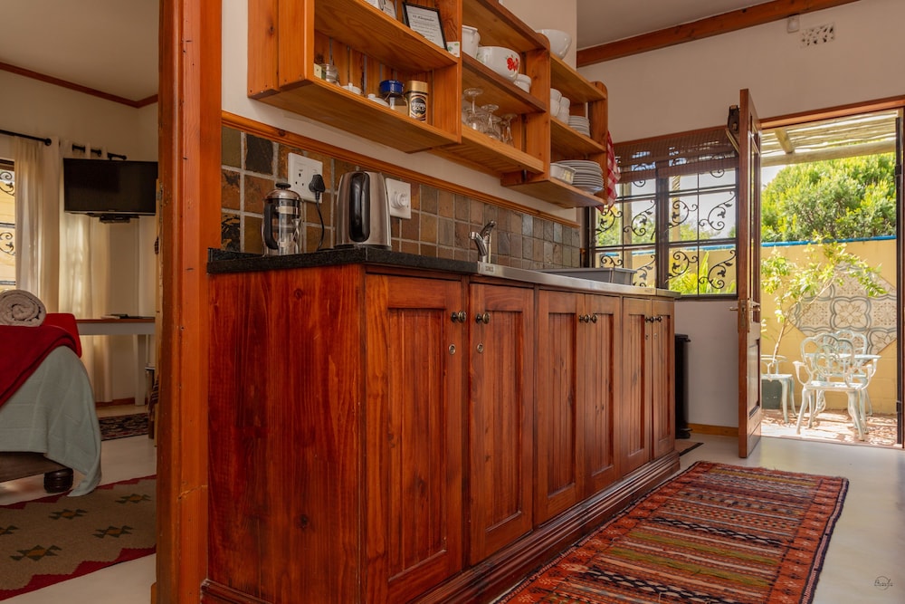 10 Alexander B&B 5/50