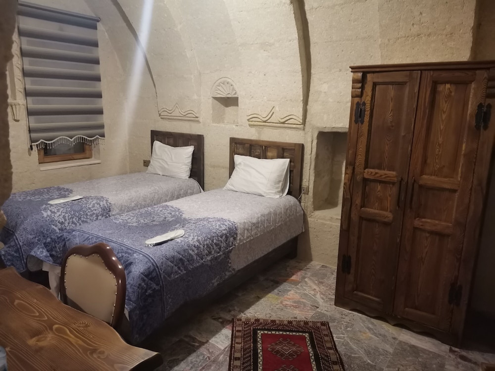 DESIGN, TWIN BEDS