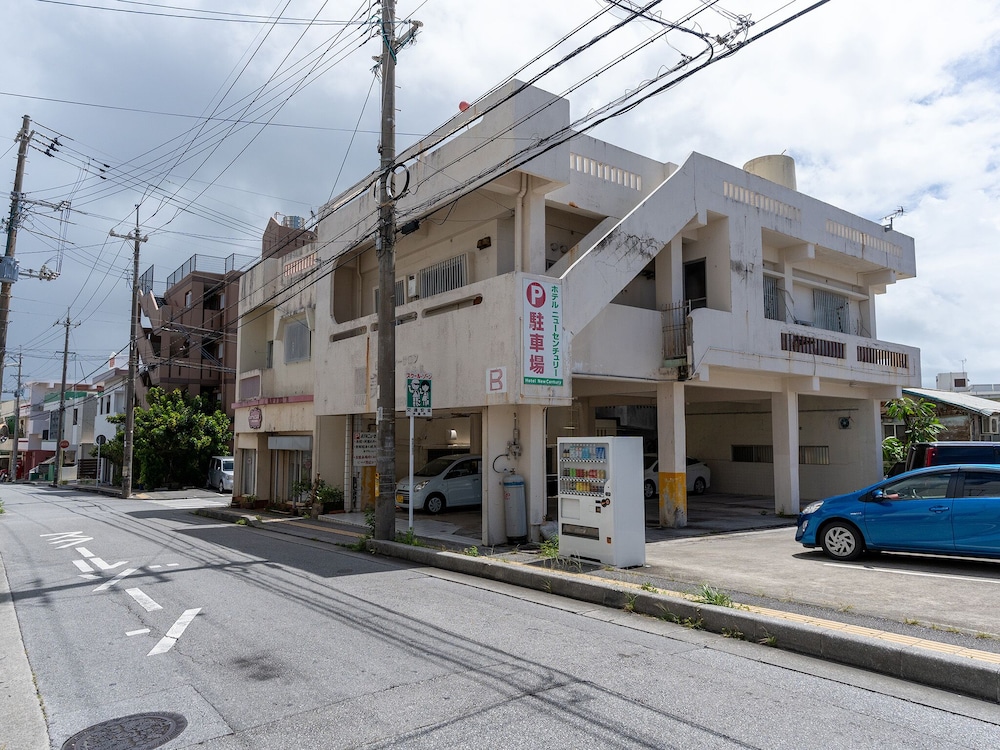 Hotel New Century 66/70