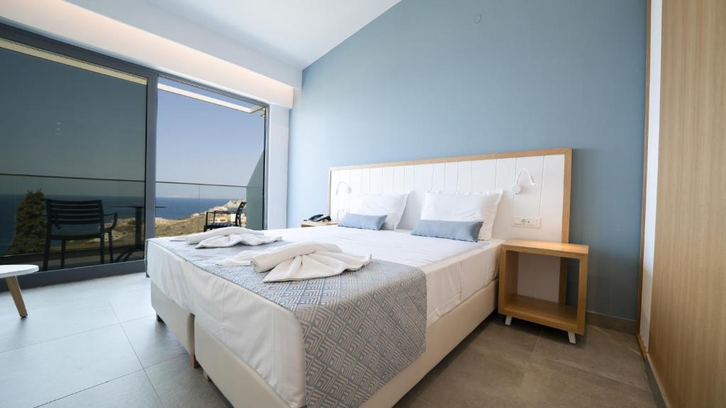 Double Room Elegant Side Sea View