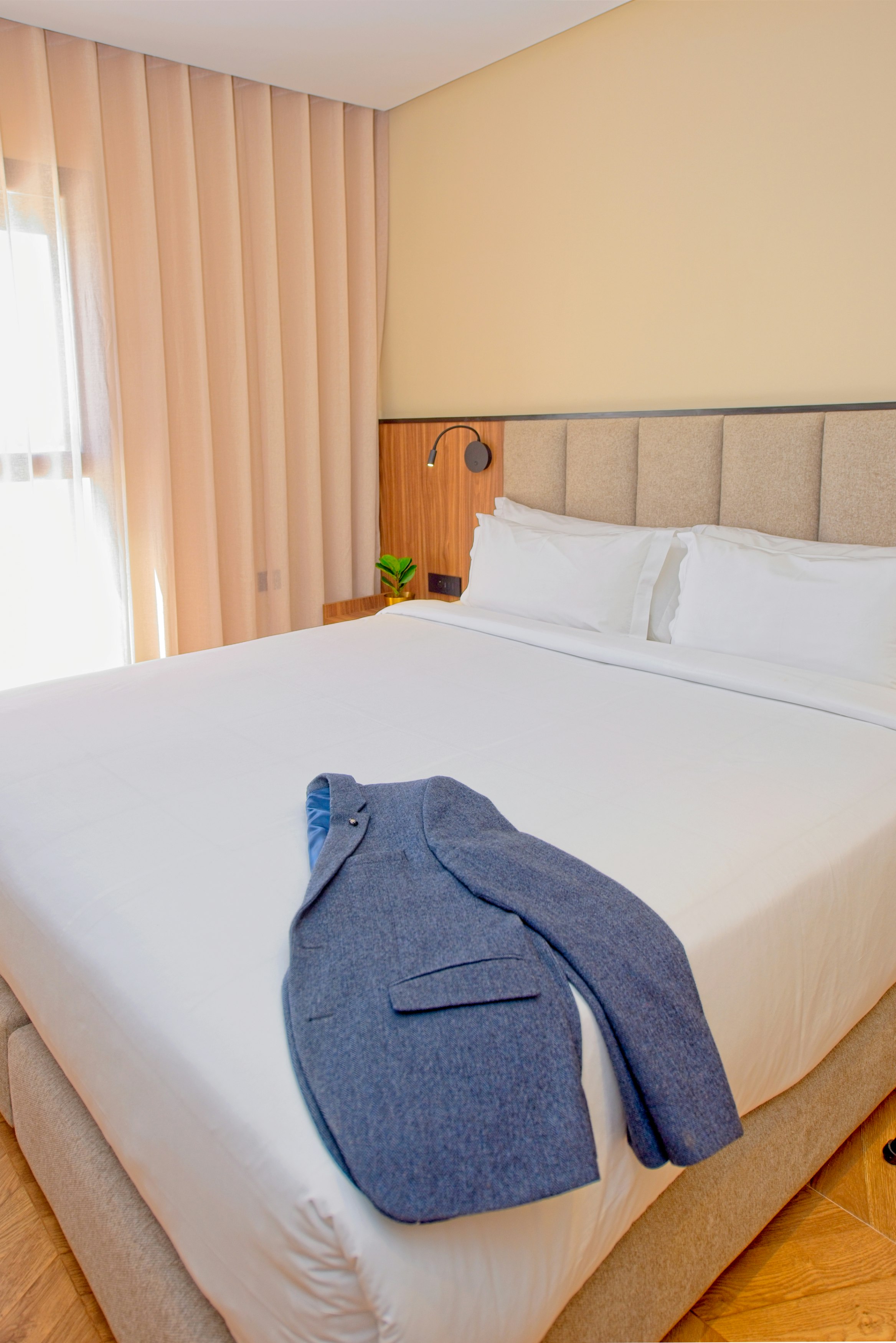 Studio Executive Suite