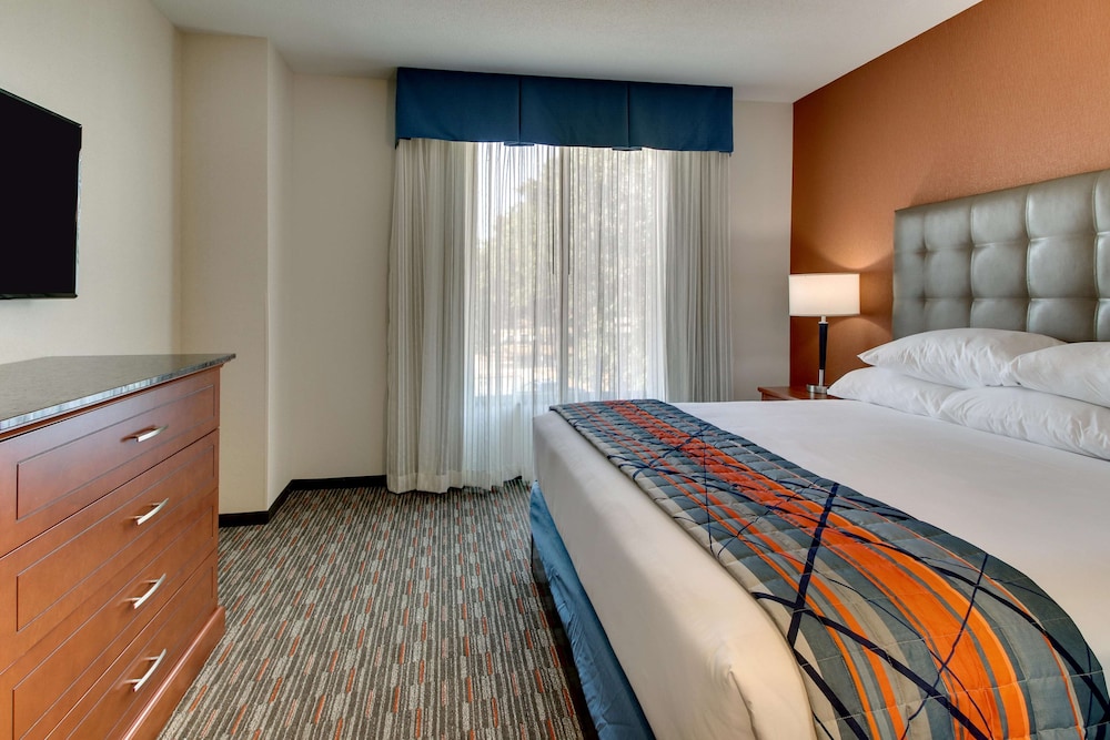 Drury Inn & Suites Knoxville West 25/67