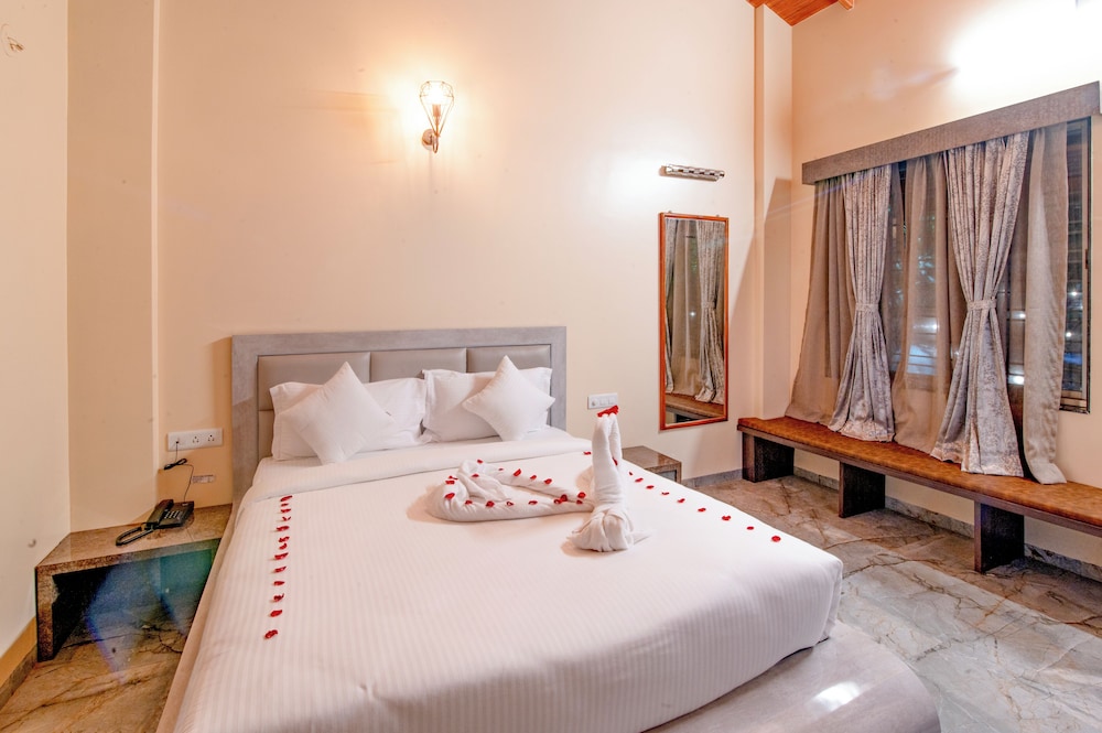 Freesia Resort by Express Inn 14/45