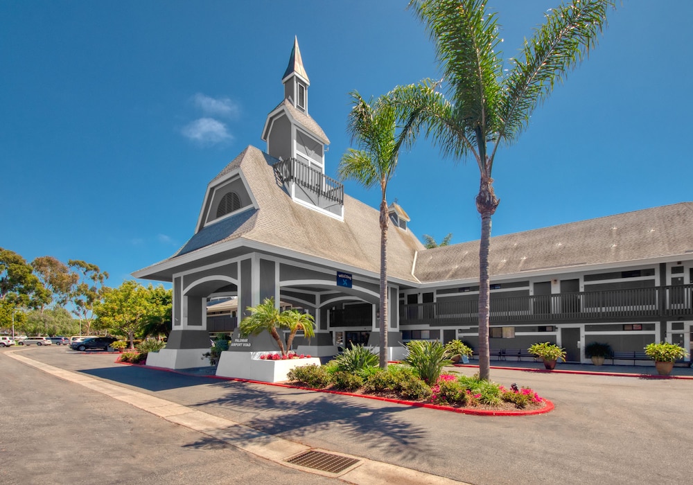 Carlsbad By the Sea Resort 7/39