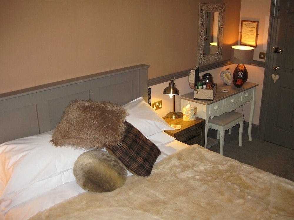 Pen Mill Hotel 11/50