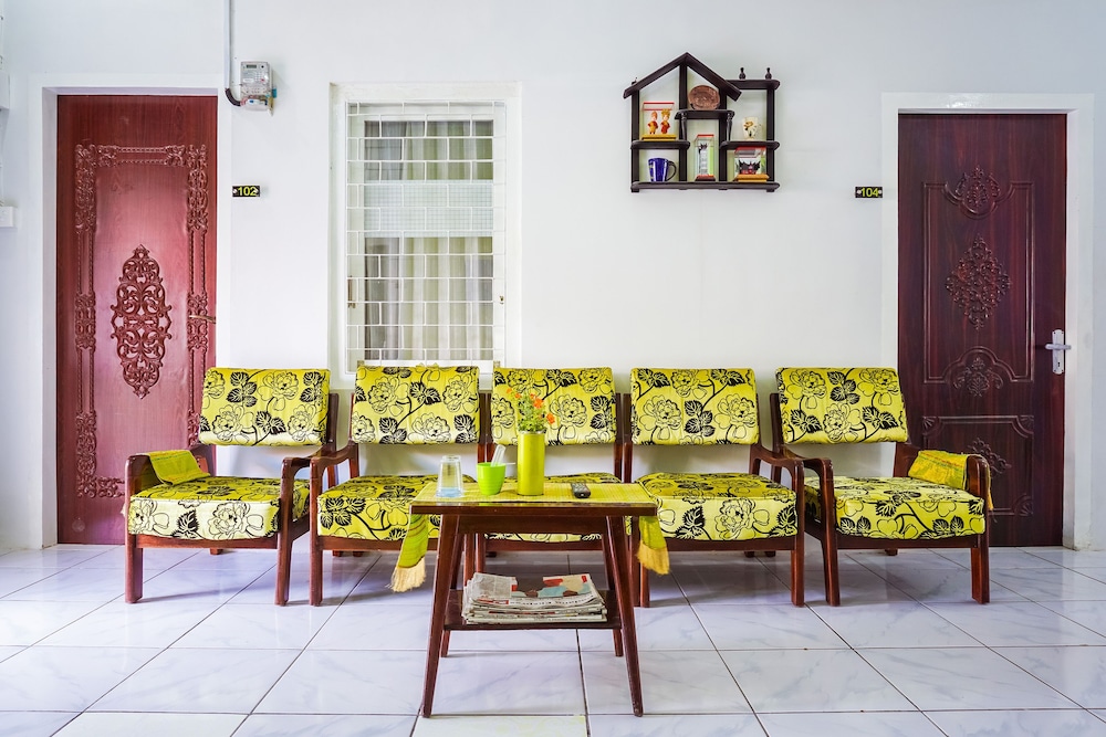 Hotel O Jalan Jenderal Sudirman Near Imam Bonjol Square Formerly Nelvi Guest House 30/50