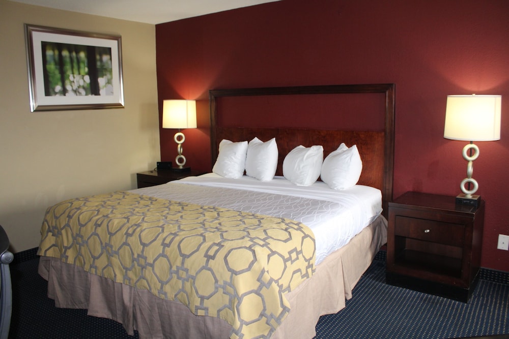 APM Inn and Suites 14/39