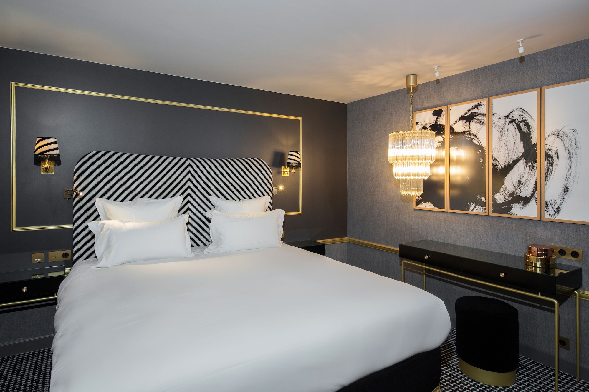 SOPHISTIQUÉE, SUPERIOR, DOUBLE BED