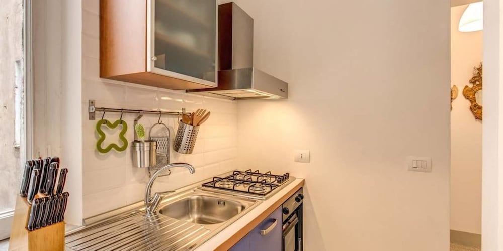 Monti - Coliseum 3 bedroom apartment 31/32