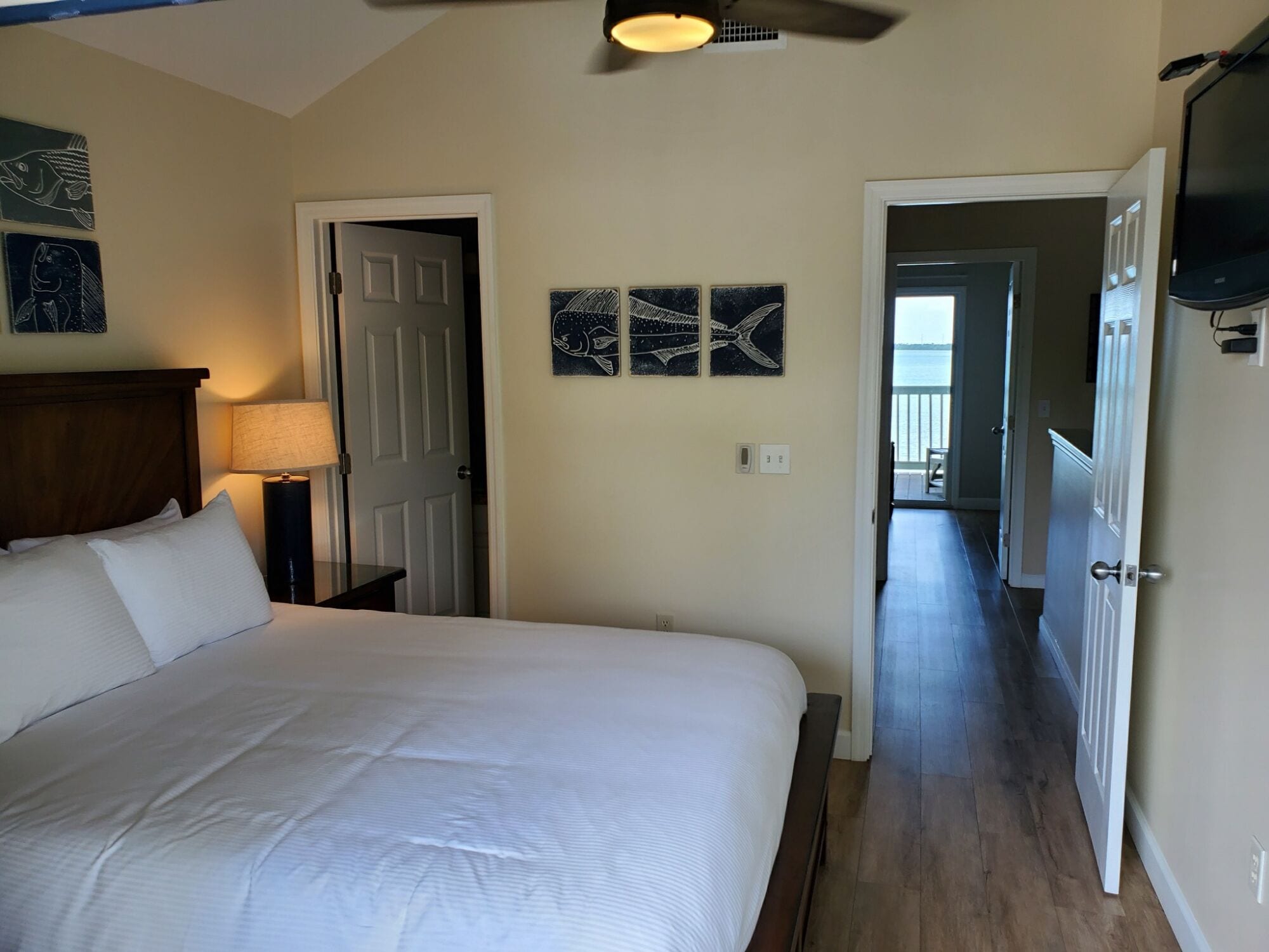 Town House, 2 Queen Beds, Sofa