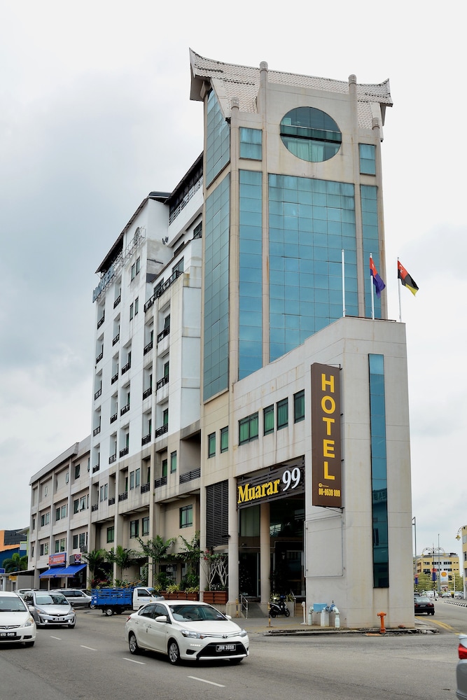 Muarar 99 Hotel 3/31