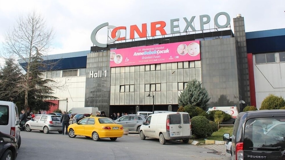 Avcilar Elit Hotel 32/38