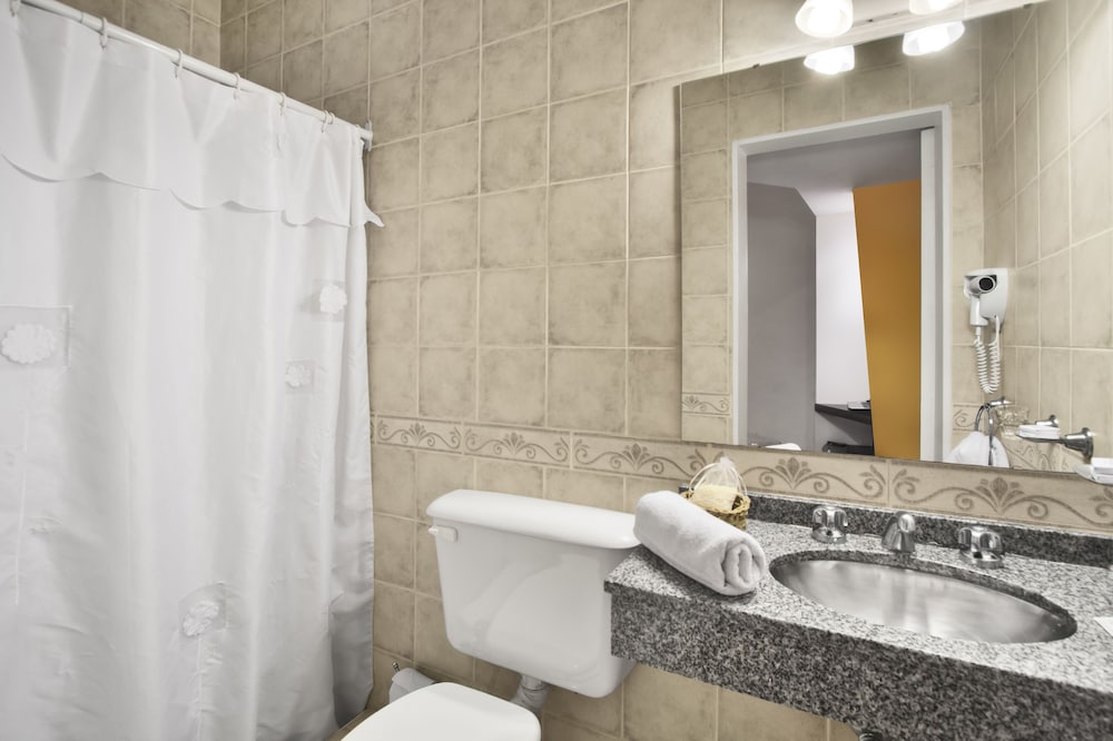 Milan Hotel 23/43