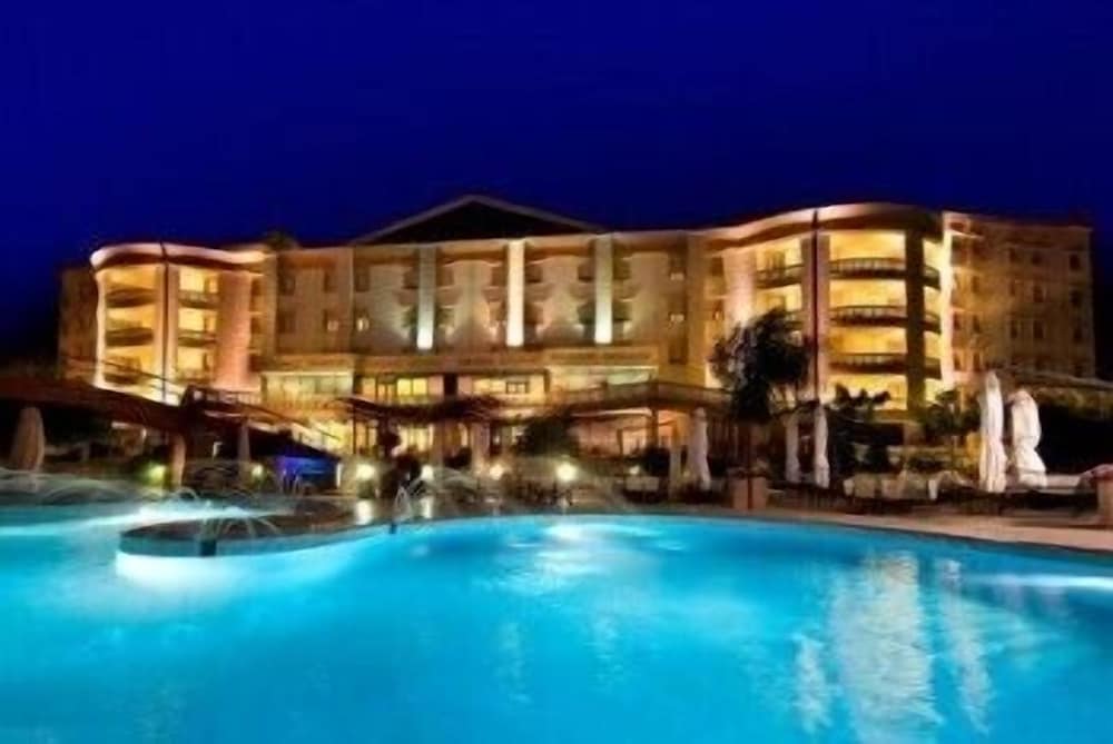 Hotel Gran Paradiso 8/73