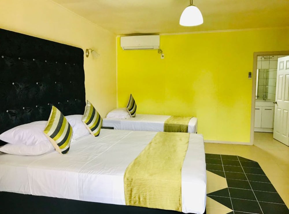 Moatoga Hotel 11/50
