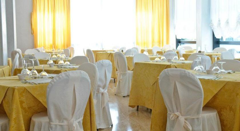 Hotel Nadir 32/34