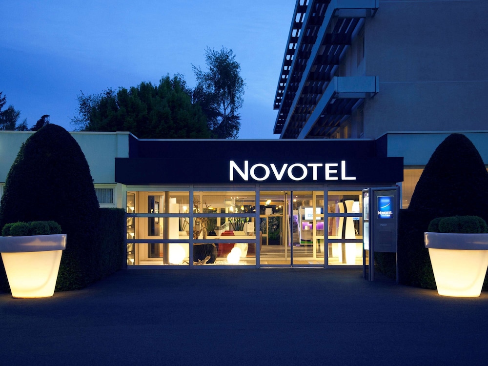 Novotel Poissy Orgeval 1/49