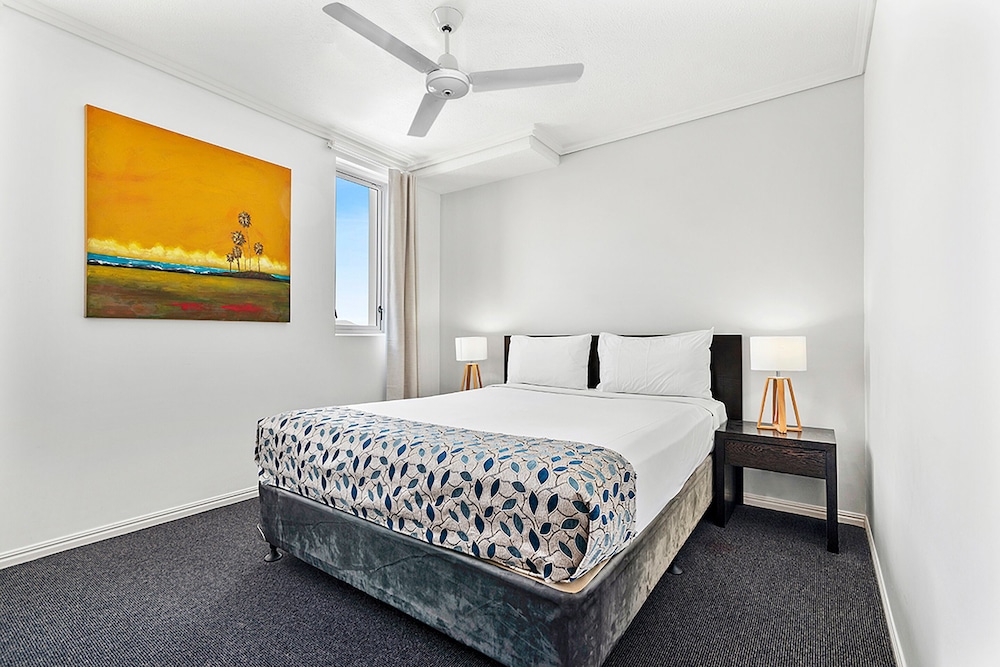1 BEDROOM, APARTMENT