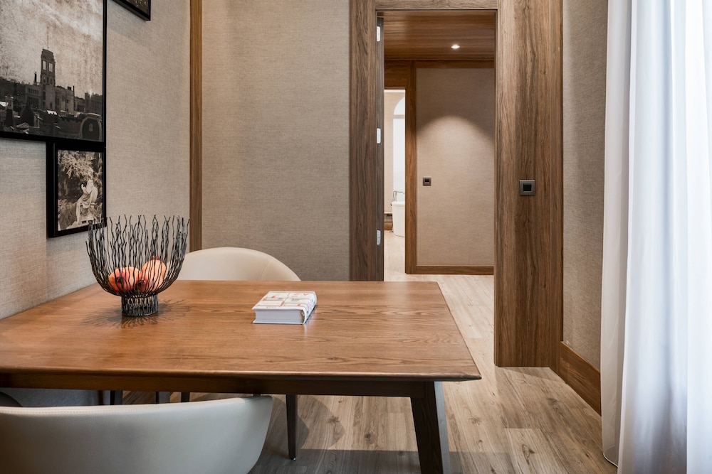 Circulo Gran Via Hotel Autograph Collection Adults Only 17/52